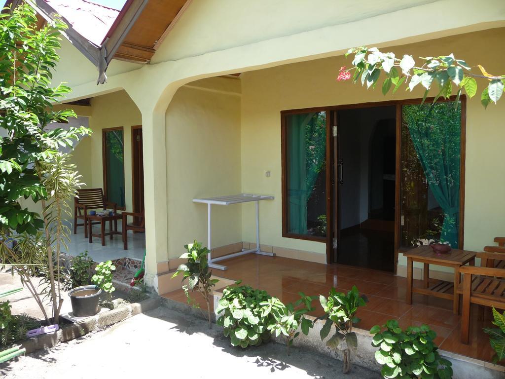 Aura Guest House Гили Еър Екстериор снимка