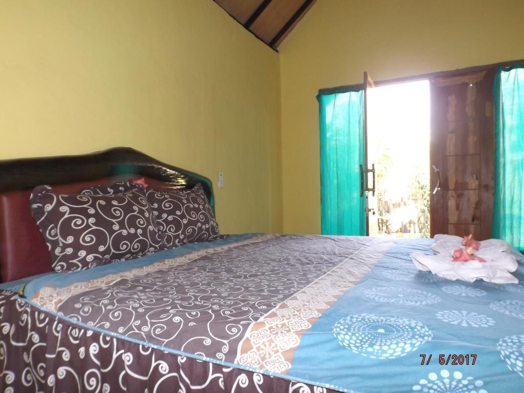 Aura Guest House Гили Еър Екстериор снимка